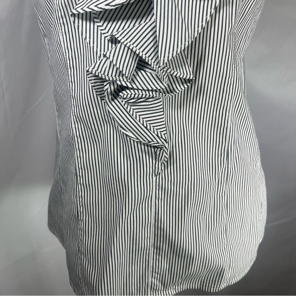 Express Striped Ruffle Sleeveless Top Gray & White Stripes Size Large - Picture 4 of 8
